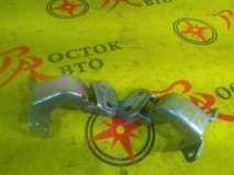 Петля дверная левая передняя TOYOTA GRAND HIACE KCH16