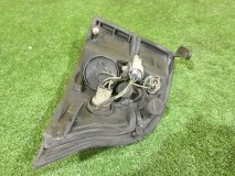 Габарит правый TOYOTA GRAND HIACE KCH10