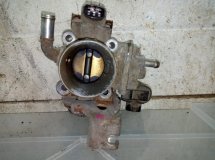 Дросельная заслонка SUZUKI SX4 2010 M16A