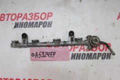 Рейка топливная (рампа) Toyota Cami J100 1999-2005