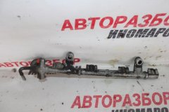 Рейка топливная (рампа) Toyota Cami J100 1999-2005