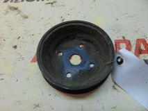 Шкив водяного насоса (помпы) Nissan Presea 1 R10 1990-1995