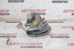 Фара противотуманная правая Volkswagen Golf 5 Plus 2005-2014