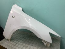 Крыло правое Lexus IS250 05-г Крыло правое Lexus IS250 05-г