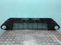 Решетка бампера Camry 14-17г