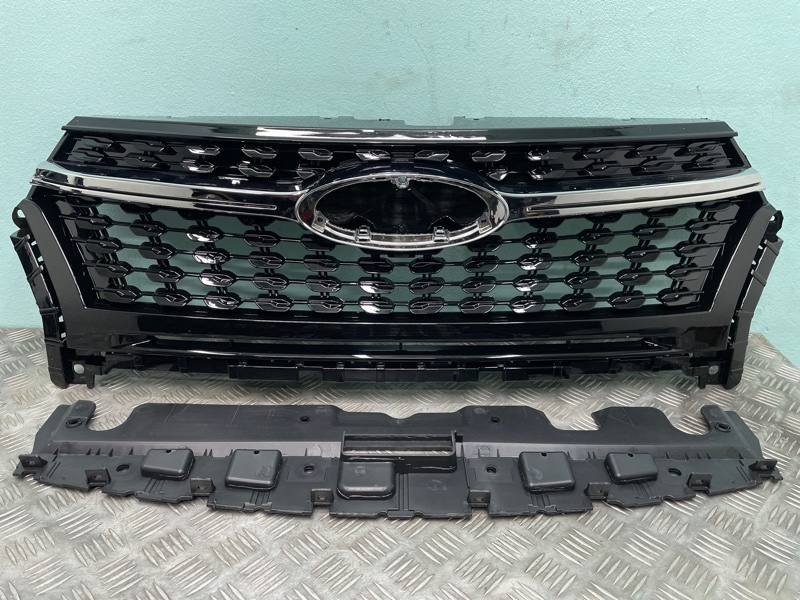 Решетка радиатора Chery Tiggo 4 17г