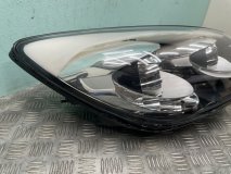 Фара правая Kia Picanto LED 12-г