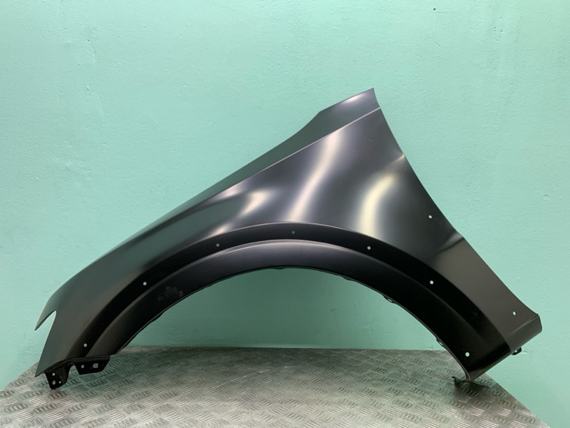 Крыло Mitsubishi Pajero 4 лев.