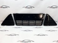 Решетки в пеpедний бампер Focus 3 Глянец