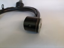 Рычаг подвески верхний правый передний