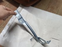 Петля капота левая передняя Changan UNI-T 2024 Петля капота левая передняя Changan UNI-T 2024