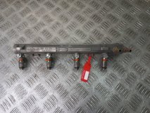 Форсунки бензиновые к-кт Volkswagen Golf 4 1.4 16V Форсунки бензиновые к-кт Volkswagen Golf 4 1.4 16V