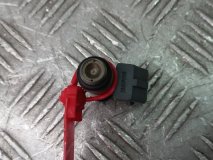 Форсунка бензиновая Volkswagen Bora 1.4 16V Форсунка бензиновая Volkswagen Bora 1.4 16V