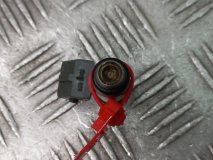 Форсунка бензиновая Volkswagen Bora 1.4 16V Форсунка бензиновая Volkswagen Bora 1.4 16V