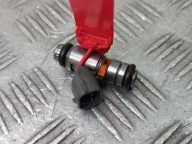 Форсунка бензиновая Volkswagen Golf 4 1.4 16V Форсунка бензиновая Volkswagen Golf 4 1.4 16V