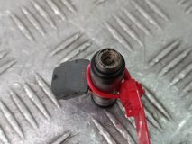 Форсунка бензиновая Volkswagen Golf 4 1.4 16V Форсунка бензиновая Volkswagen Golf 4 1.4 16V