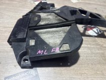 Крепление бампера правое заднее Mercedes ML W166 2013 276.955