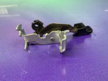 Ручка открывания бензобака Mitsubishi Montero Sport K96W 2000 6G72