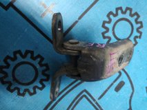 Петля двери правая передняя Toyota MarkII JZX90 1993 1JZ-GE