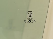 Стекло двери левое переднее TANK 500