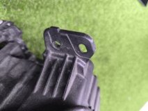 Фара ксеноновая левая Hyundai Staria