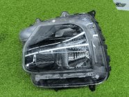 Фара ксеноновая левая Hyundai Staria
