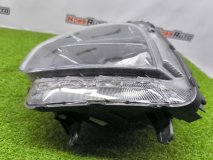 Фара ксеноновая левая Hyundai Staria