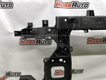 Телевизор передний Hyundai Staria