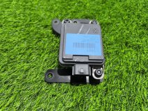 Радарный датчик передний Kia Sorento 4 Радарный датчик передний Kia Sorento 4