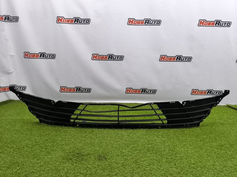 Нижняя решетка Hyundai Elantra 7 (б/у)