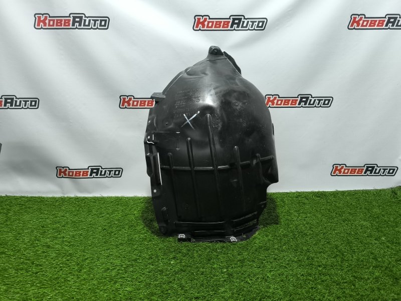 Подкрылок Mercedes E W214 перед. прав. (б/у)