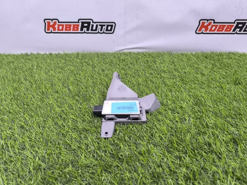 Датчик слепых зон Genesis G80 задн. прав. (б/у)