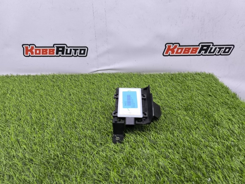 Датчик слепых зон Genesis G80 2020 задн. лев. (б/у)