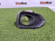 Накладка ПТФ правая передняя Kia Sorento 2 XM