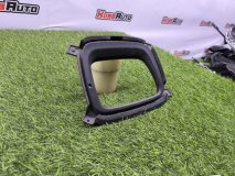 Рамка противотуманной фары левая передняя Kia Sorento 2 XM