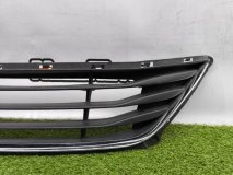 Нижняя решетка передняя Hyundai Elantra 5