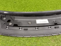 Спойлер крышки багажника задний Porsche Taycan 2022-