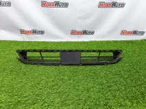 Решетка в бампер передняя Hyundai SANTA FE DM