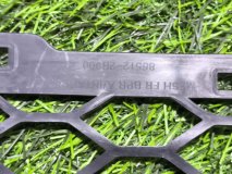 Нижняя решетка передняя Hyundai SANTA FE 2008