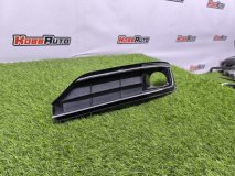 Решетка в бампер левая передняя AUDI A8 2015 Решетка в бампер левая передняя AUDI A8 2015