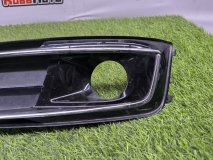 Решетка в бампер левая передняя AUDI A8 2015 Решетка в бампер левая передняя AUDI A8 2015