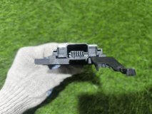 Датчик слепых зон правый передний Kia K8