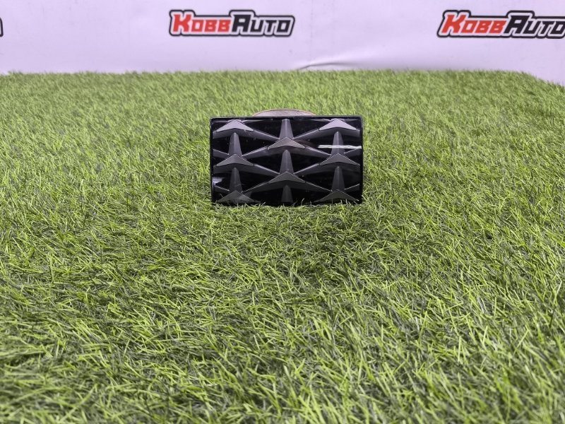 Эмблема Kia K900 перед. (б/у)