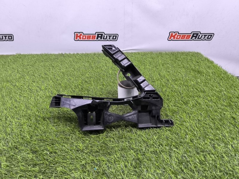 Кронштейн бампера Mercedes E W213 задн. лев. (б/у)