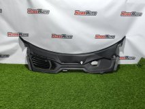 Дождевик Porsche Taycan