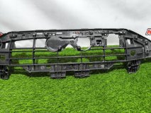 Кронштейн решетки радиатора передний AUDI e-tron 2019-2020