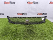 Решетка в бампер передняя Mercedes E C207