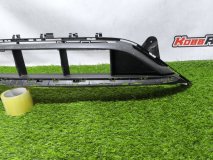 Решетка в бампер передняя Mercedes E W213