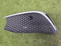 Накладка решетки бампера левая передняя Mercedes E W213