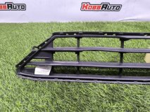 Решетка в бампер Volvo XC60 2017-